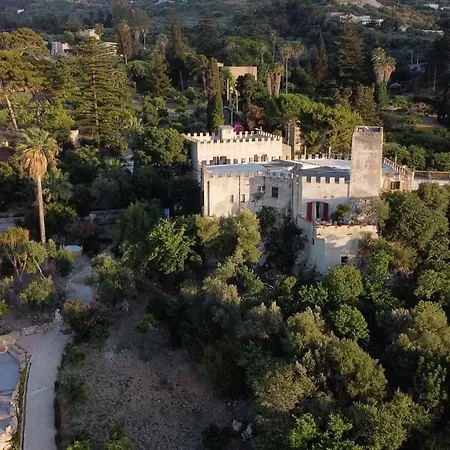 Dimora Storica Fontana Villa Valderice