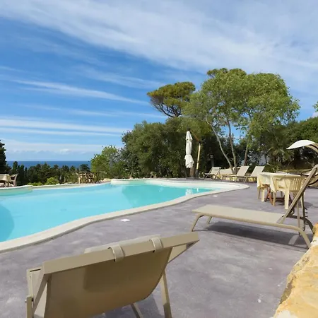 Dimora Storica Fontana 瓦尔德利切